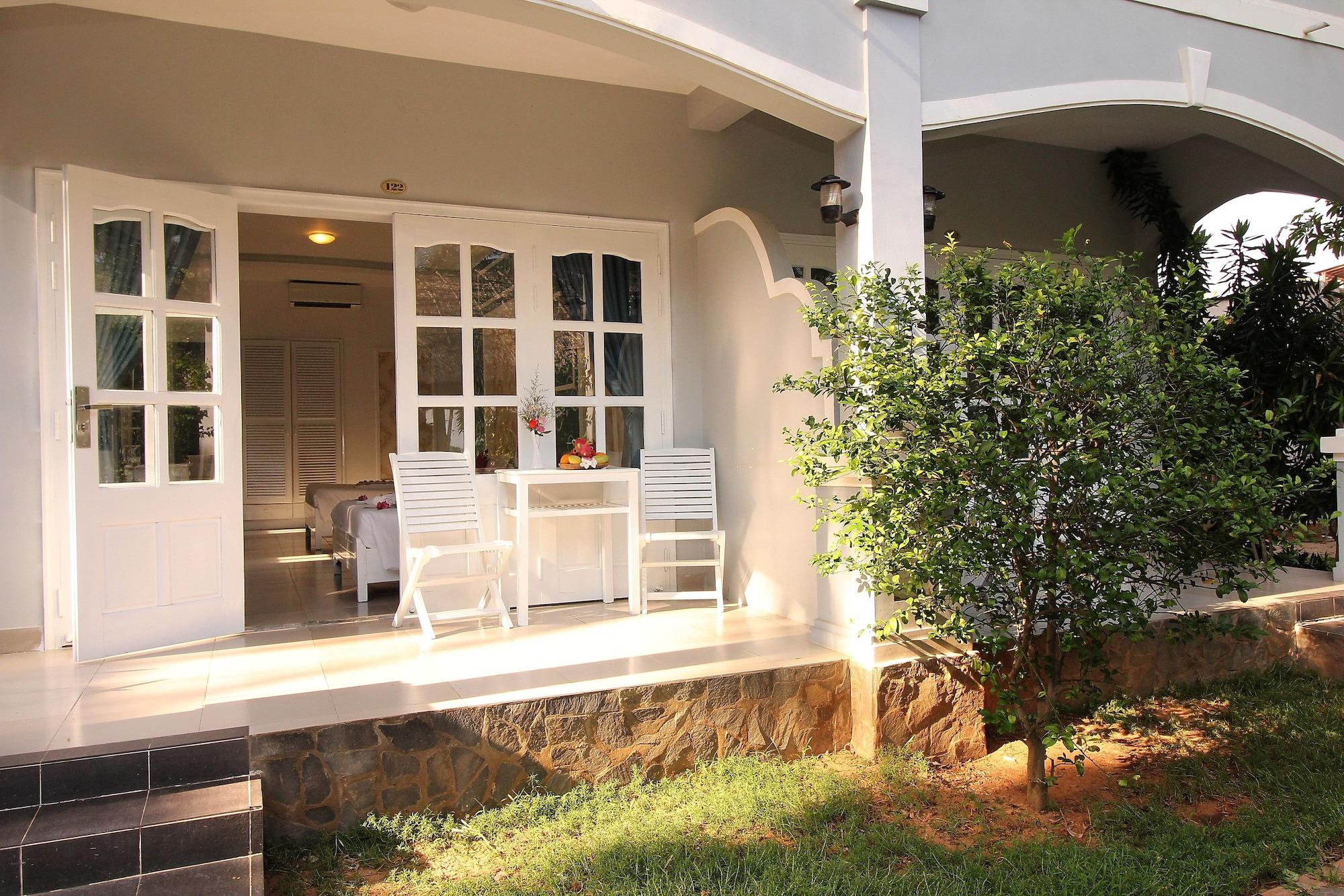 Little Paris Resort Phan Thiet Kültér fotó