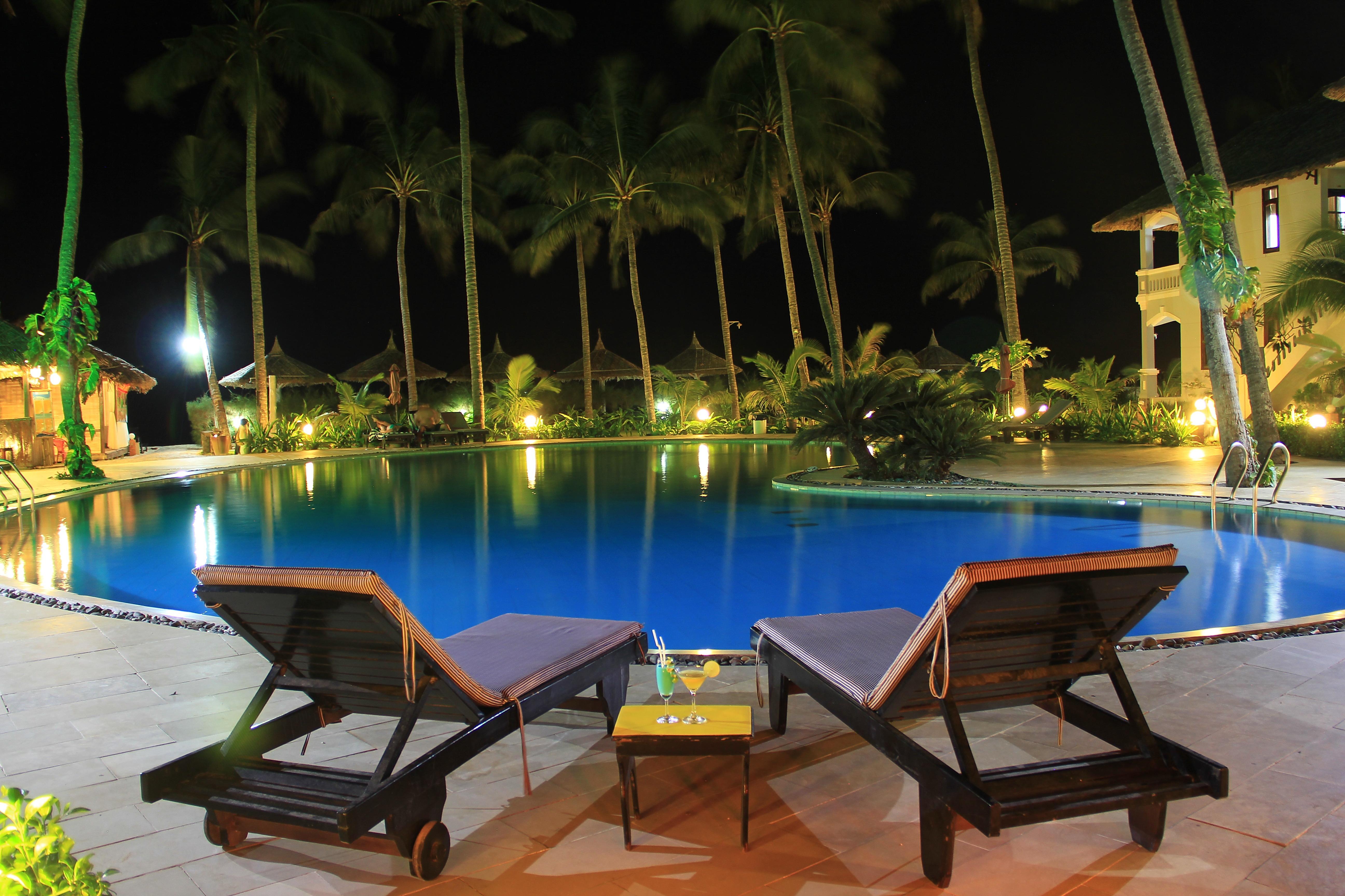 Little Paris Resort Phan Thiet Kültér fotó