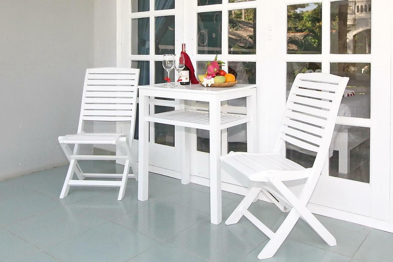 Little Paris Resort Phan Thiet Kültér fotó
